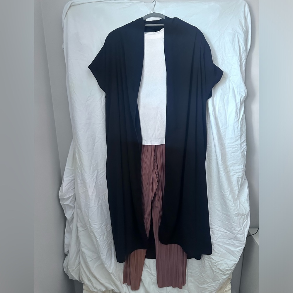 Aritzia Wilfred black Large versatile overcoat or dress.